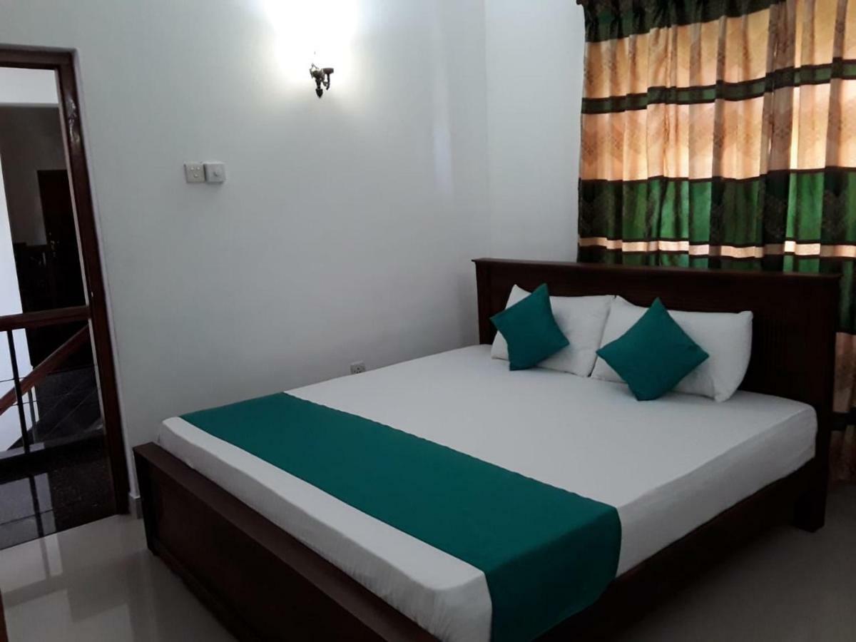 La Sachara Bed & Breakfast Kandy Exterior foto